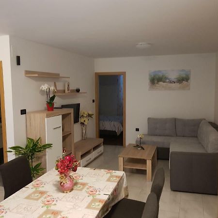 Izola City Center Apartment Exterior photo